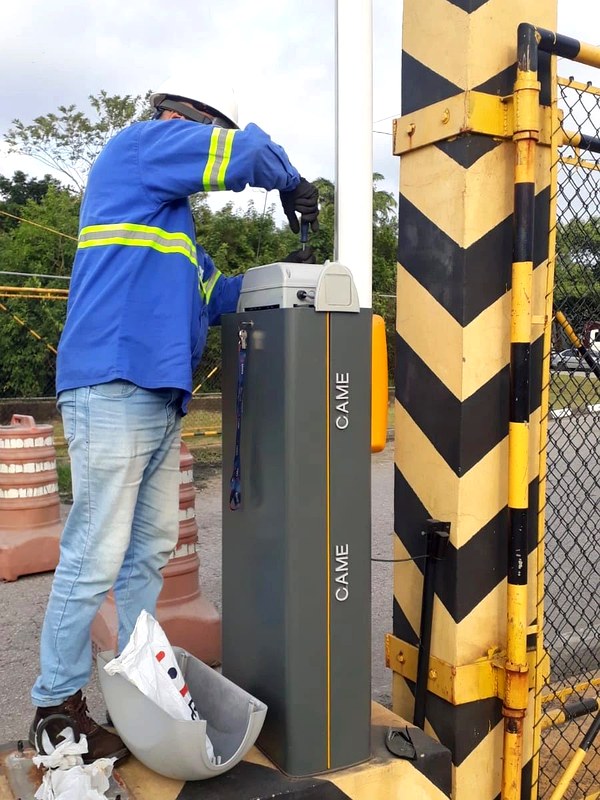 Infraestrutura de telecomunicações